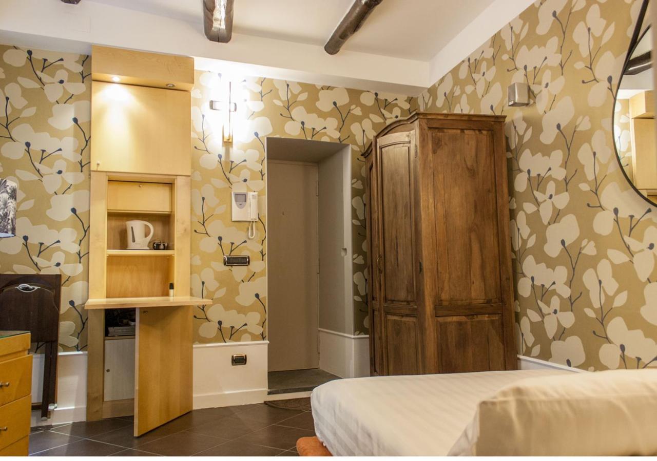 Relais Santa Chiara Daire Napoli Dış mekan fotoğraf